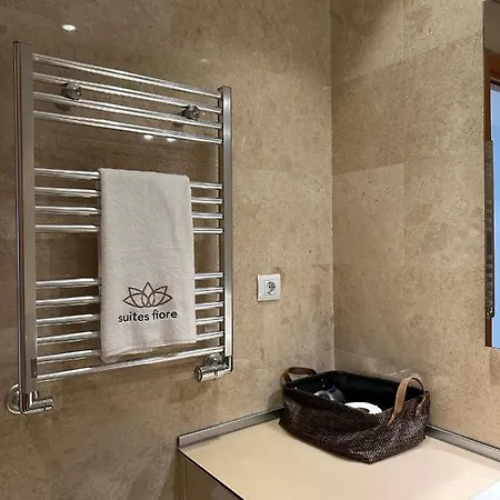 Hotel Luxury Modern 3 Bedroom & 2 Bath In Mashattan Residence, Maslak Sariyer Istanbul