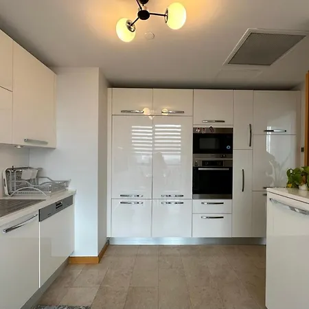 Luxury Modern 3 Bedroom & 2 Bath In Mashattan Residence, Maslak Sariyer 公寓